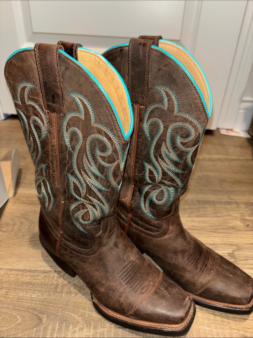 Shyanne Brown Leather Western Cowboy Boots with Turquoise Stitching